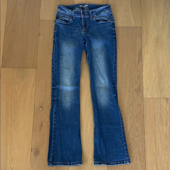 Wrangler Denim - Wrangler Women's Boot Cut Jeans in Classic Blue